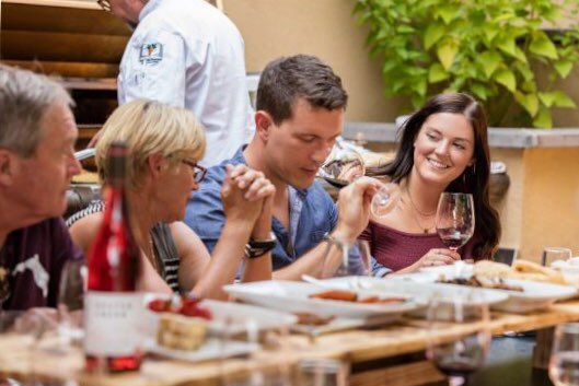 .<a href="/HesterCreek/">Hester Creek Estate Winery</a> has your #spring covered 🌸 👉🏻 instagram.com/vitismag/p/Bve… #partner