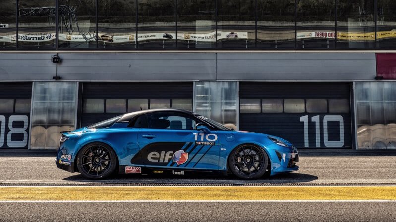 Weight 1050kg. Power 270hp. Six speed sequential gearbox. Supercharged 1.8l engine. Brakes by Brembo developed for Le Mans cars. All for the @AlpineEuropaCup season in 2019. 6 races. Best tracks in Europe. Started today with shakedown. #AlpineA110 @AlpineCarsUK 📸 Stuart Price