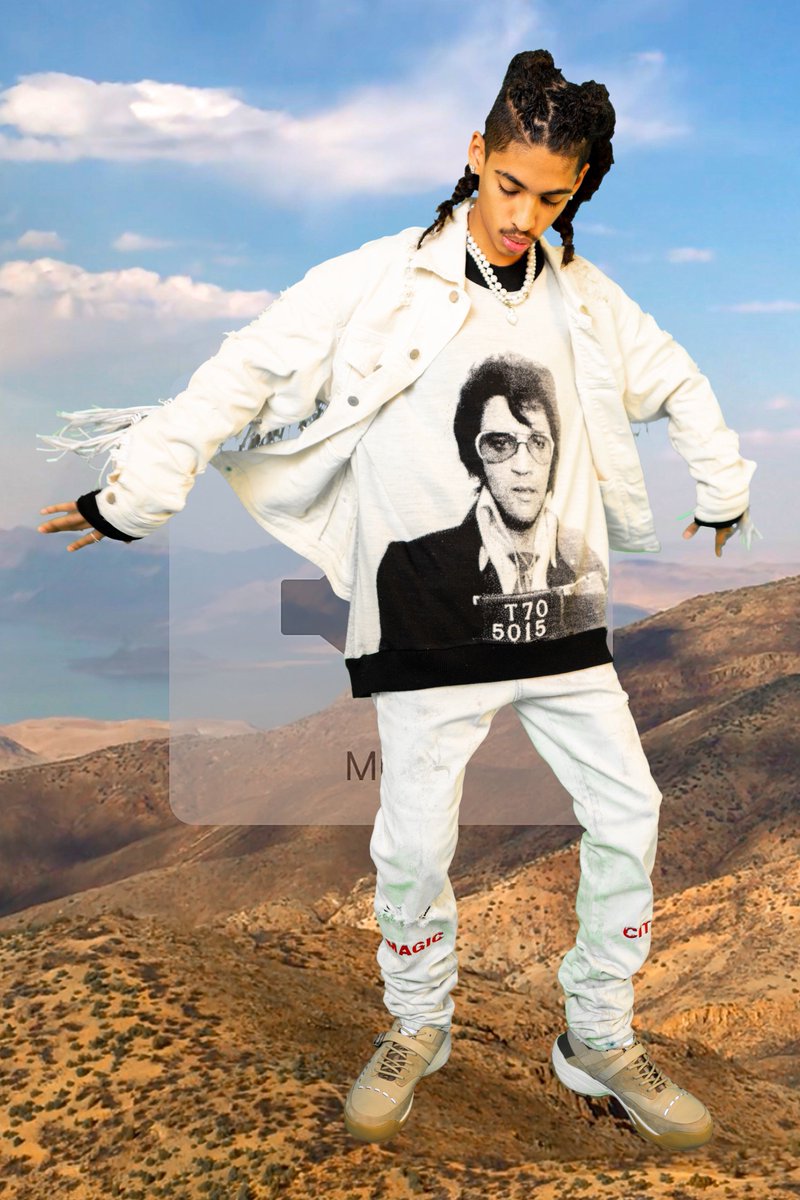 jasonhall212's tweet photo. Genius lookbook backdrop by #Alchemist for Fall 2020. https://t.co/nAcGjNpZta