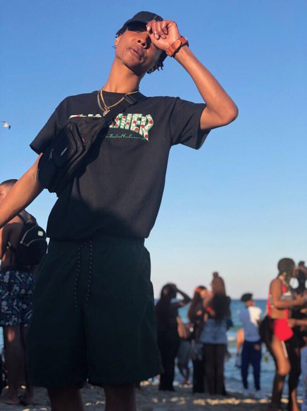 kx_ghost's tweet photo. Tell My Momma I Hit A ๐
๐ฆ๐ค!!
๐ธ: @TyCarter015
#myasu
#asu_rys19
#MiamiSpringBreak2019 https://t.co/QrDZWUcV4D