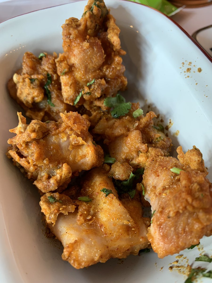 HalalGirlAboutTown tweet media