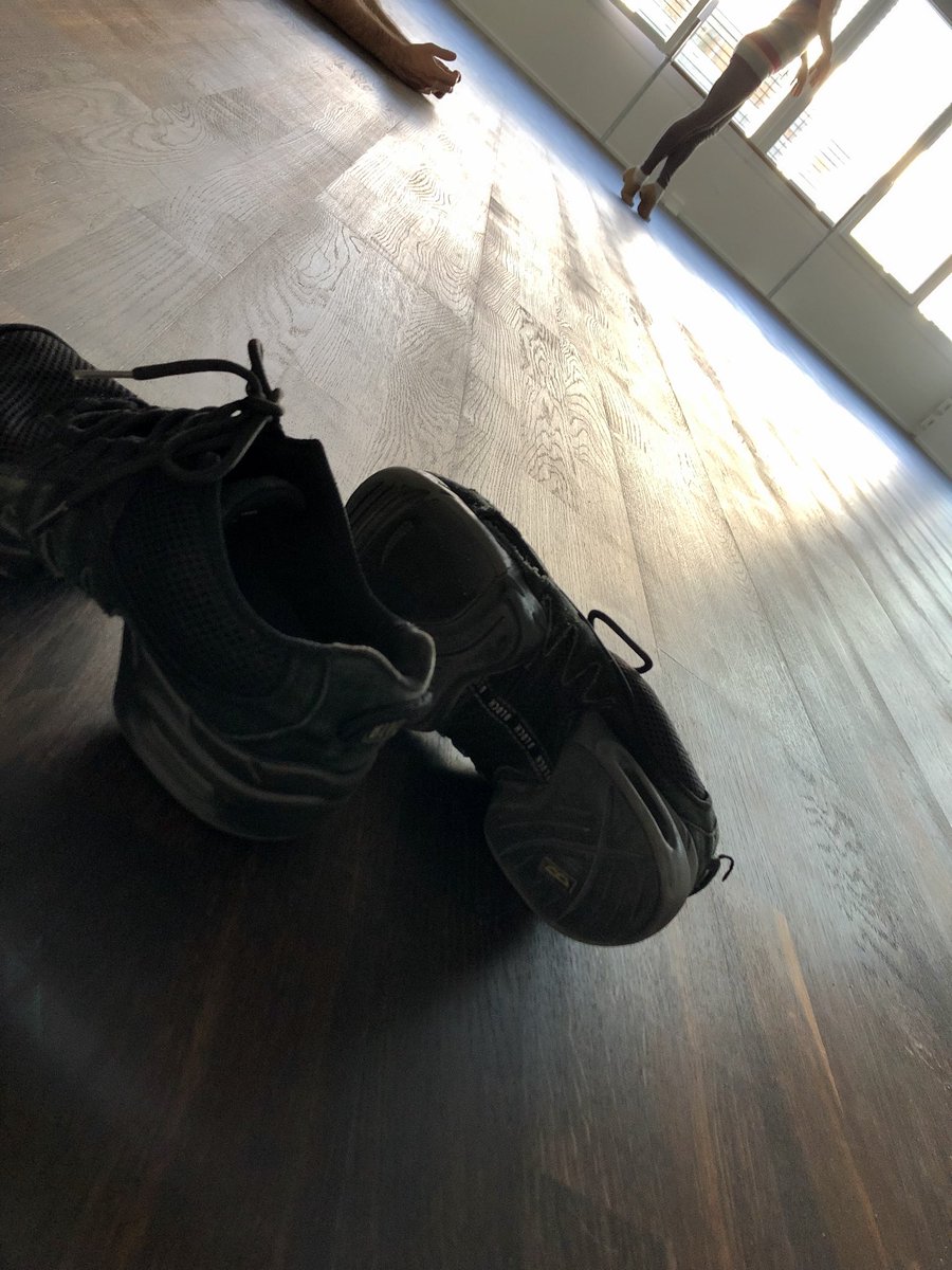 AlbertoArcosWeb's tweet photo. Día de ensayos.......
#baroqueman
#dancebaroque
#Terpsicore
#AdFontes
#Suiza https://t.co/JCG67pYAao