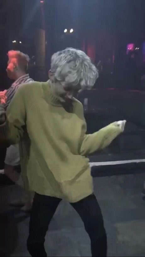 <a href="/troyesivan/">👼🏼</a>