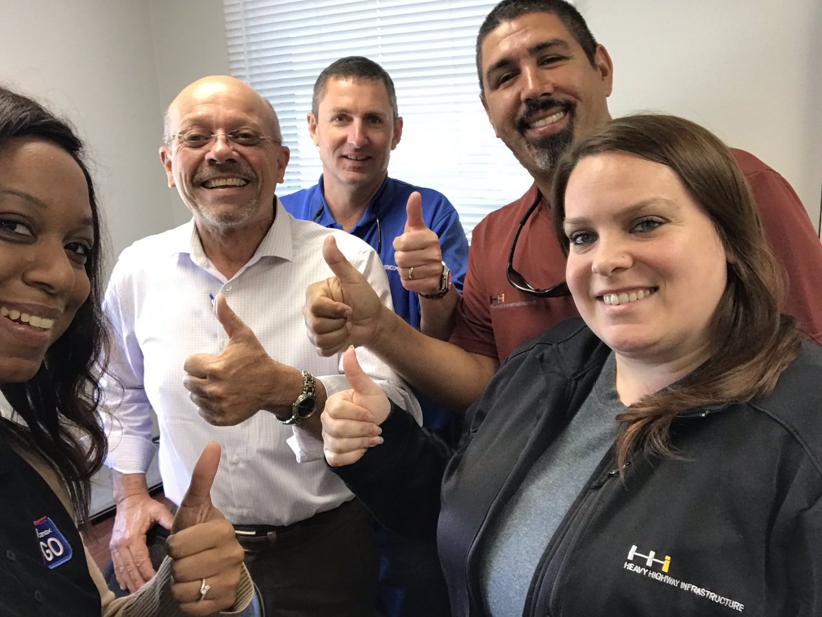 JanineMackCX's tweet photo. Introducing #CEMEXGo to more of our valued customers throughout Florida! 👍 https://t.co/ITWOZxC9El