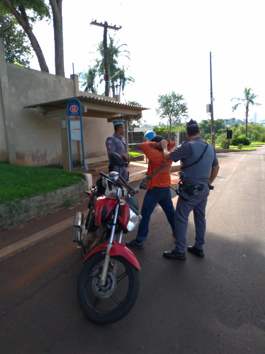 PMESP's tweet image. Operação São Paulo Mais Seguro: Em caso de emergência, acione o Policial Militar mais próximo ou ligue no telefone de emergência 190.