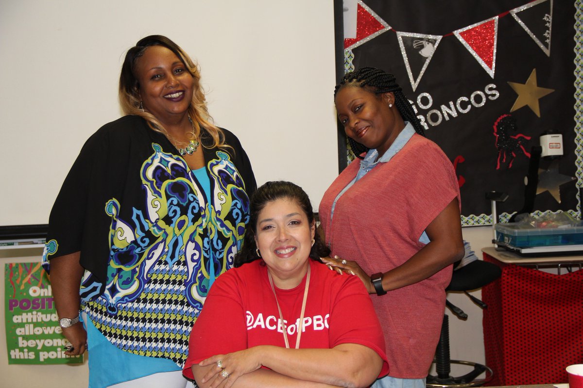 ACEPBCProDev's tweet photo. #VoicesFromTheField at #ACEPD Let's Talk! Round Table ABE/GED(R) RLA &amp; Social Studies. LoTrina Green-Johnson and Valerie Hoskins-Young of West Tech facilitating the round table with Rosa Vazquez, ABE/GED(R) Academic Support Coach. #ABEGED(R) https://t.co/ozlCURUkpv