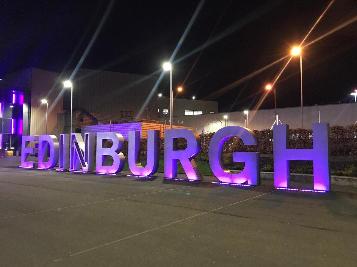 COOPPAIDOS's tweet photo. Un any més els 👧🧑 d'#ESO passen uns dies al Regne Unit 🇬🇧, coneixent la cultura i convivint amb 👨👩👧👦 Aquest any han anat a #Edimburg, la capital d'#Escòcia 🏴 Que tingueu una bona estada! #TotsSomPaidos #ProjectesPaidos #SortidesPaidos @montpeita @agrescatAEC @EscolesCoop @FTrams https://t.co/3CED62jsVD
