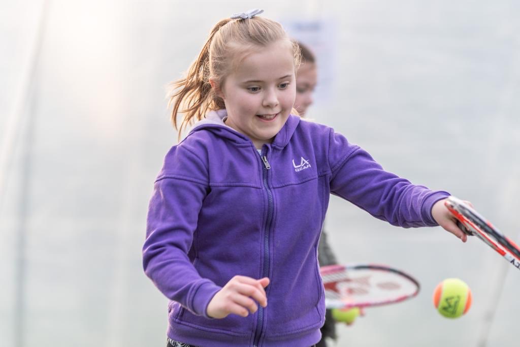 ipswichsports's tweet photo. The Club’s latest Tennis Roadshow session was supported by @ElenaFoundation, @GiveityourMax &amp; @ipswichsports 🎾 24 children tried Tennis, some for the 1st time 🎾 the session was organised by Club Coach @GarwoodAaron assisted by Tennis Manager @ChrisDaynes1 Photos @PavelKricka 👍 https://t.co/Zd3q2JU38F