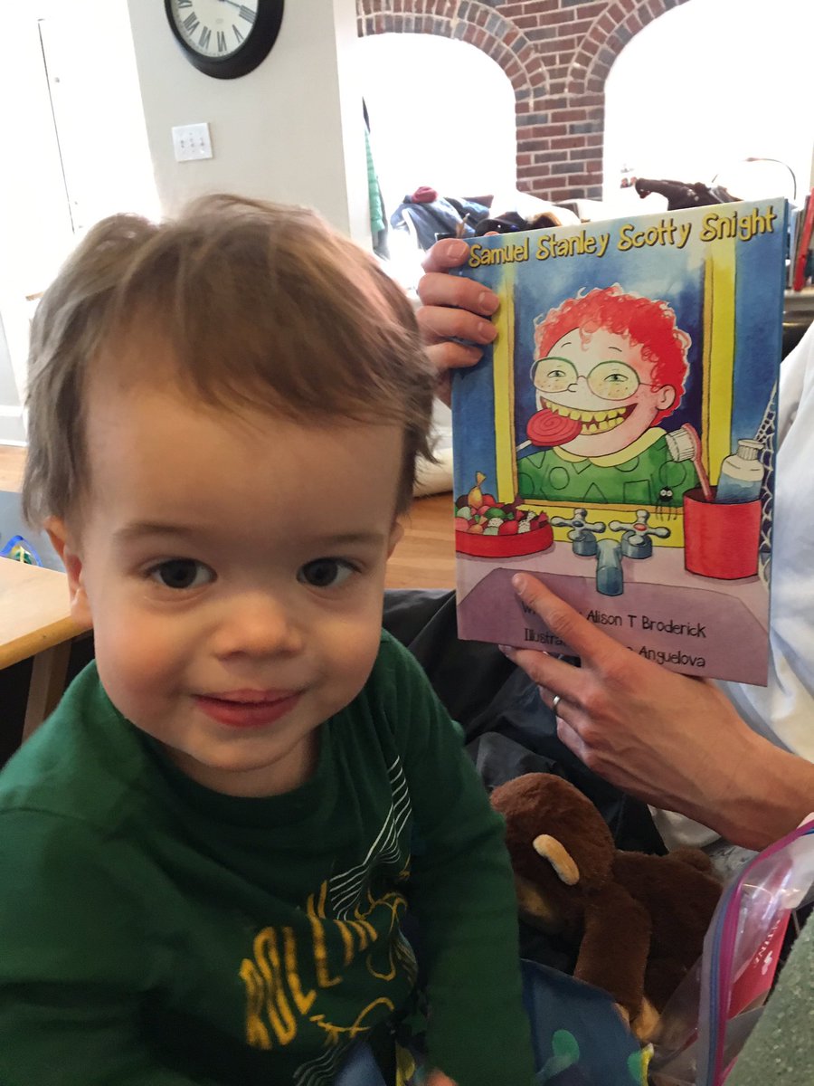 AlisonBroderick's tweet photo. Look what Jack received as a surprise gift! Send me your photos and I'll share them with our community of #childrensbooklovers. https://t.co/WuWoJIn8nG