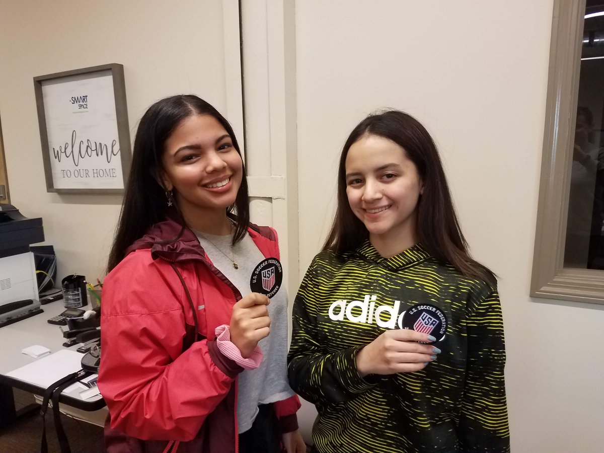 BeyondSoccer's tweet photo. Our 1st HS referee took the field over the wknd! Longtime #BSL & @LHSCampus #StudentAthlete,Liah, refereed 5 games! You may recall,we hosted an all-day refereeing course w/@MAYouthSoccer & #ECYSA to address referee shortages &stay true to focus on leadership dev #OnAndOffTheField https://t.co/sBVzgwzlF6