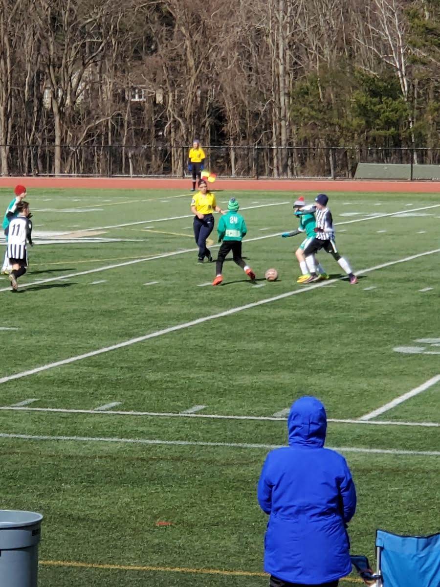 BeyondSoccer's tweet photo. Our 1st HS referee took the field over the wknd! Longtime #BSL & @LHSCampus #StudentAthlete,Liah, refereed 5 games! You may recall,we hosted an all-day refereeing course w/@MAYouthSoccer & #ECYSA to address referee shortages &stay true to focus on leadership dev #OnAndOffTheField https://t.co/sBVzgwzlF6