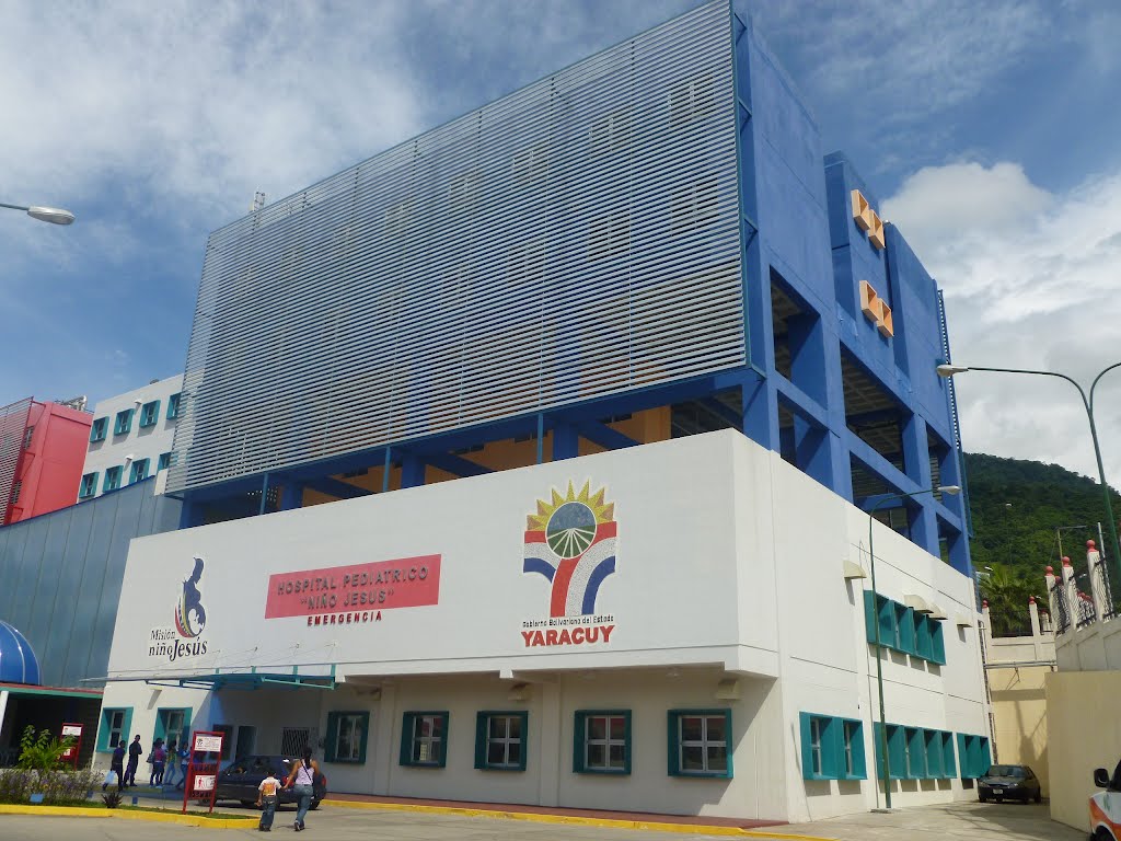 #HaceInstantes | Gobernador de Yaracuy, Julio León Heredia: Los seis hospitales de la zona cuentan con servicio de emergencia para soporte eléctrico 

#VenciendoElSabotaje