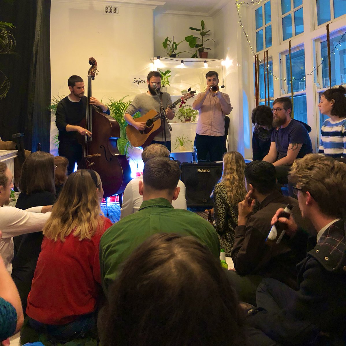 A huge thank you to everyone who came to our show last night, the incredible team at Gentileza for hosting us and of course, the amazing artists @arabyartist @nativeharrow and Karen from <a href="/thenewtarot/">The New Tarot</a> 🍃🌱✨ #livemusic #cardiff #cardiffmusic