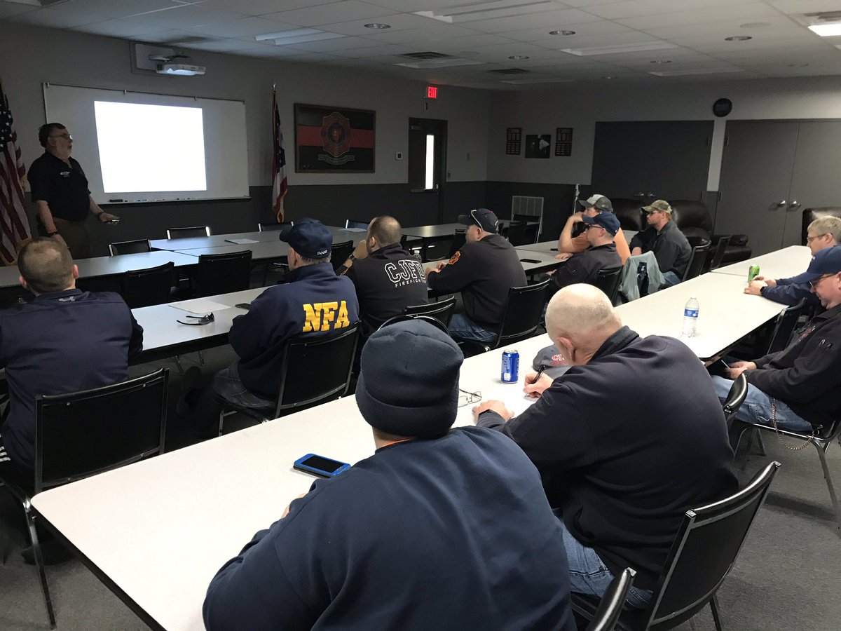 FF Paramedic Fyfe is leading tonight’s conversation about cardiac emergencies.
