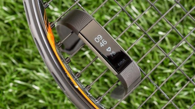 How Sleep and Fitness Trackers Work, and Whether They’re Worth It extremetech.com/electronics/28…