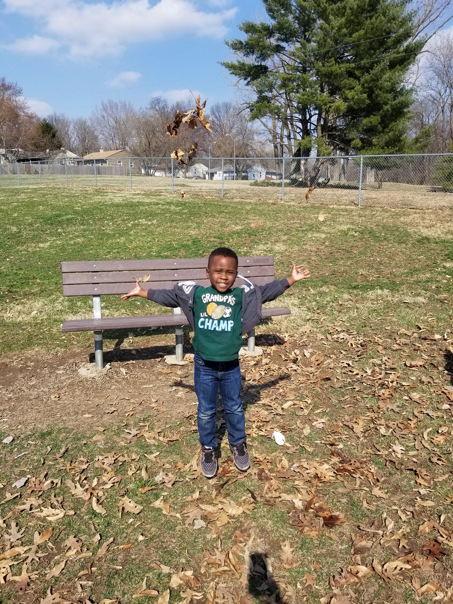My kiddos were so excited to see the sun and feel warmer weather at recess!  Spring we are ready for you to stay! 🌞 #PreKrocks #DavidsonSTRONG #PlayMatters <a href="/DavidsonComets/">Davidson Elementary</a> <a href="/NKCSchools/">NKC Schools</a> <a href="/NKCTitle1prek/">NKC Title 1 Prek</a> @PrincipalAnneT