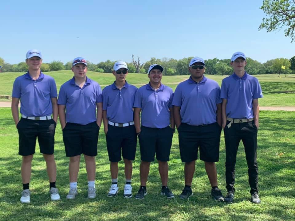 💛💜 ATTENTION CSHS: OUR WILDCAT GOLF TEAM COMPETED AT DISTRICT TODAY!!! 💛💜

🏆 CONGRATS TO OUR BOYS TEAM FOR QUALIFYING TO REGIONALS AND BRYLEE FOR ADVANCING AS AN INDIVIDUAL!!!! 🏆 #REGIONALBOUND