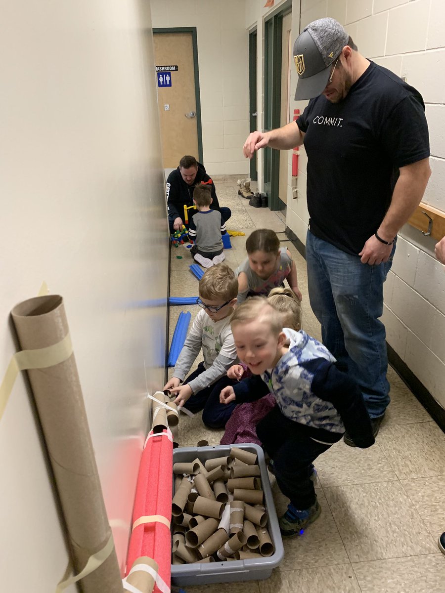 holyfamilytbc's tweet photo. Our K students tested out a few future careers as bakers, bankers, travel agents, manicure tech and an engineer today!! #tbay #tbcschools #holyfamily #tbcdsbdlmatters #deeplearning #communityinquiry #communityplaces #handsonlearning https://t.co/IPjQGOpN2s