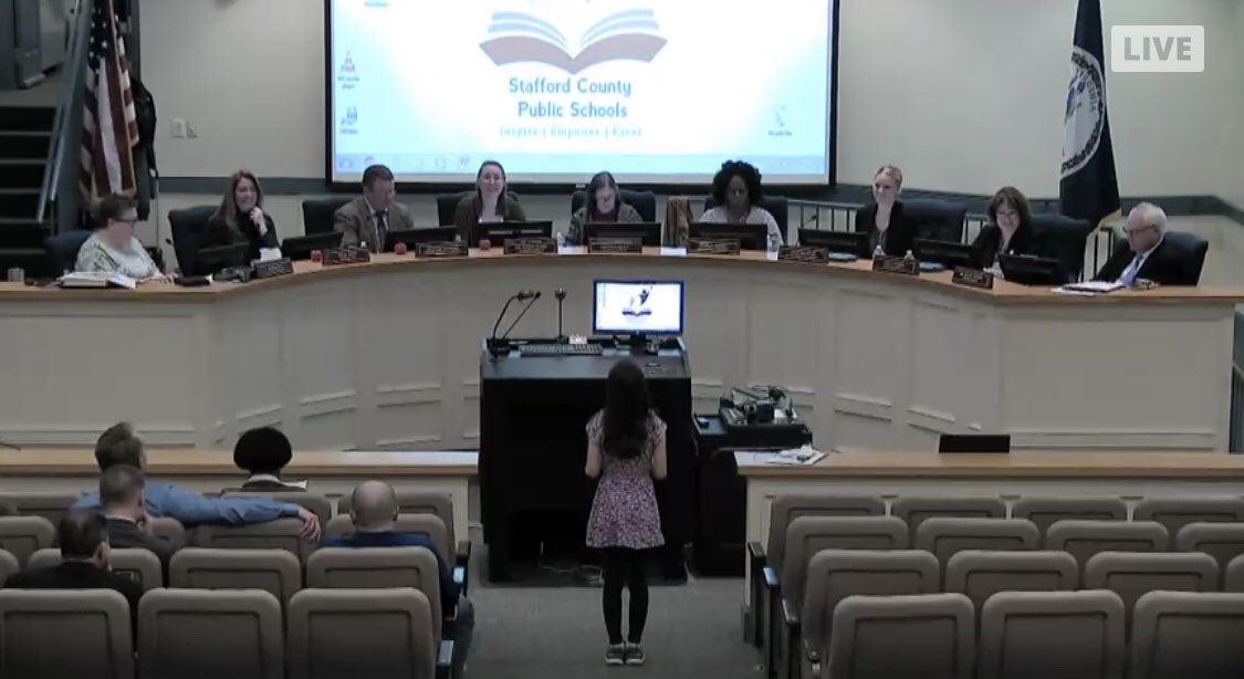 JessieTipling's tweet image. Thank you for your time @KiznerScott. Now it’s time to make a change. #NoStrawsInSCPS