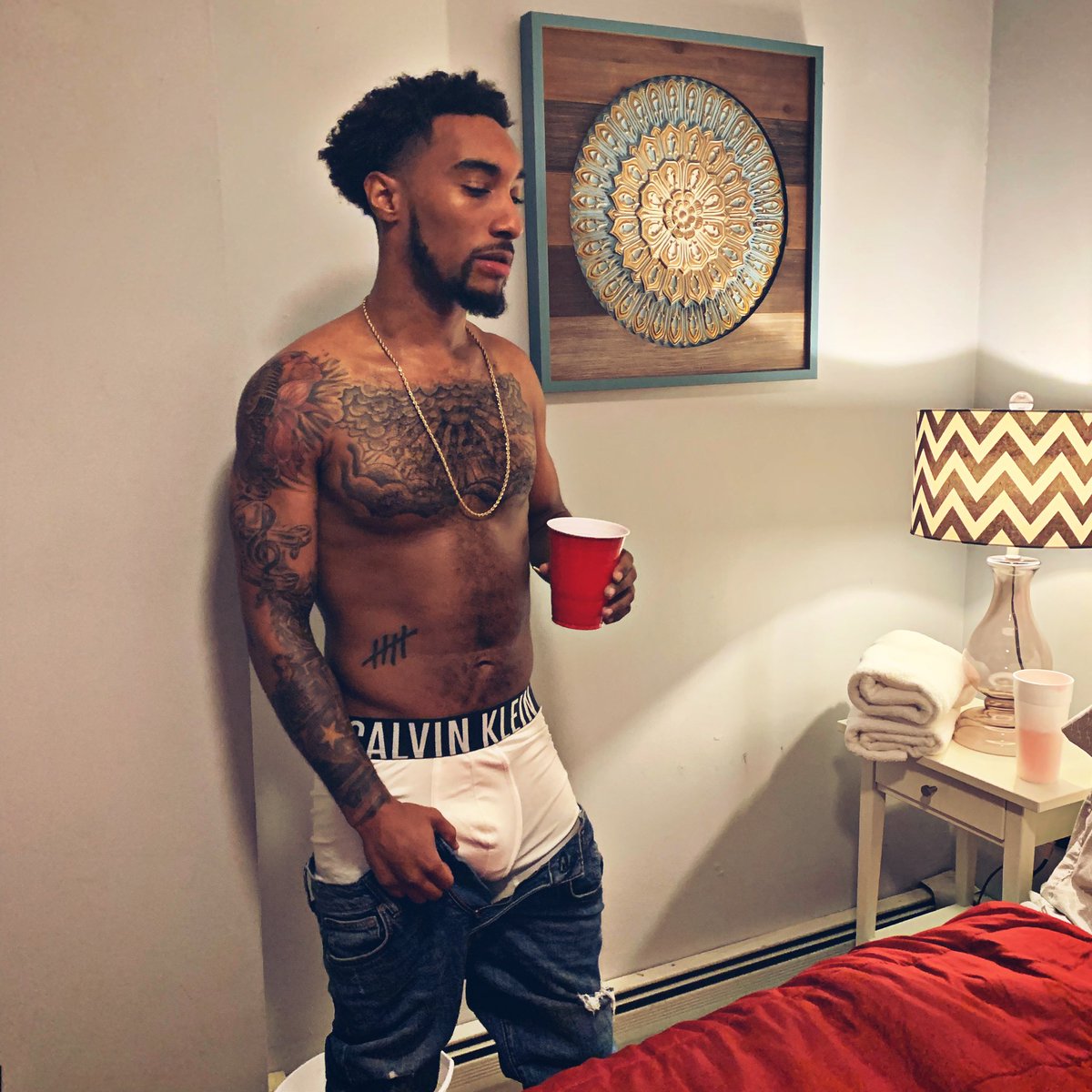 officialbashli's tweet image. I just wanna eat shawty pussy and give her money 💯♥️