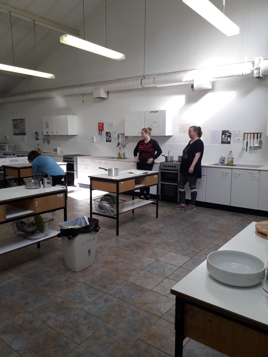 caritascollege's tweet photo. Well done to our parents and future parents who made beautiful lasagne today #parentcourses @ceist1 https://t.co/jj63FkmBks