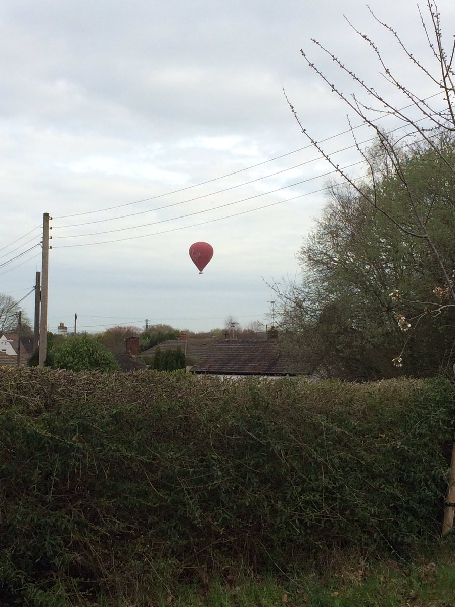 muppetmini's tweet photo. @VirginBalloons saw this over #donnington #telford this morning brightened up the school run https://t.co/w9aZKSUj3m