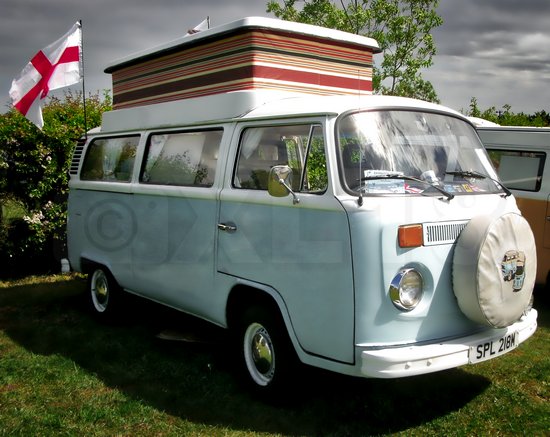 Yellow14Photog1's tweet photo. VW Camper van, by popular request :-) https://t.co/uGAmHijt9T @Volkswagen_CV #Volkswagen #VW #camper #campervan #kombi #westphalia #VWcamper #classicvan #classiccar #classicvw #automotiveart #carart #wallart #canvasprint #artprint #originalart #retrocar #beautifulvan #coolvan https://t.co/480ALPSDBN