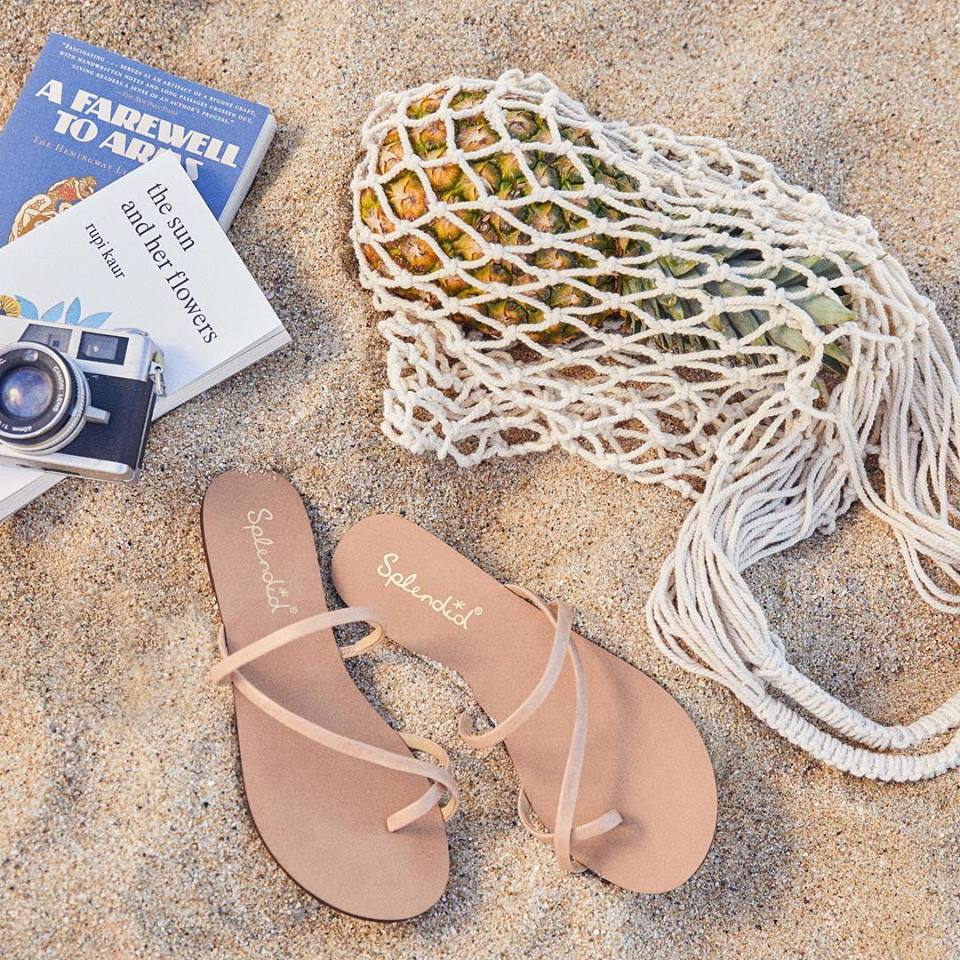 Get #SPRINGBREAK ready at <a href="/SplendidLA/">Splendid</a> and save 30% sitewide with Code: FRIENDS30 bit.ly/2NbAMNl