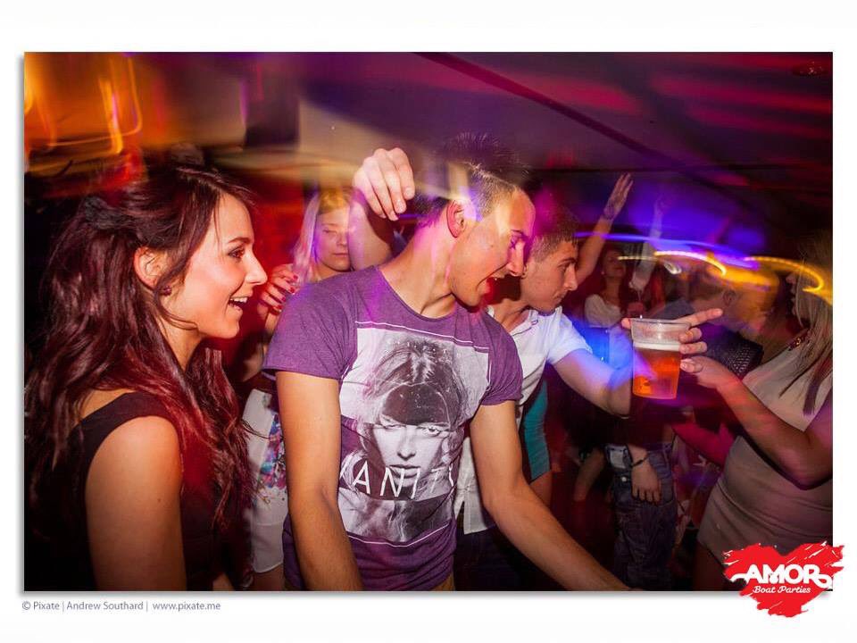 XmasLdn's tweet photo. Amor Easter Boat Party + After-Party at EGG LDN @amorboatparties 🐣😉🚢
Easter weekend is traditionally one of the biggest party weekends in London&amp; it's the launch party for Amor Boat Parties 2019.
Starting off at Westminster Pier we continue our all night partying #HouseMusic https://t.co/Mme9ny2VfX
