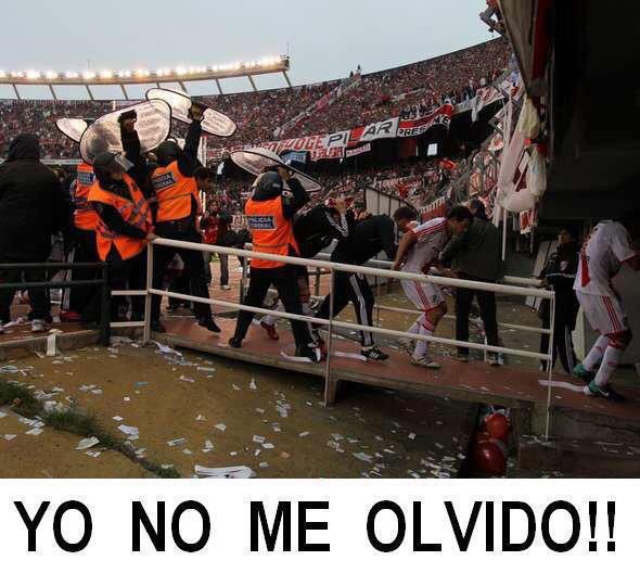 Volpini_Mariano's tweet photo. Si los amigos de Videla que tienen su cancha en Nuñez alentaran con las ganas que le meten a sus twits que me responden serian un club menos amargo. Tienen más presencia en twitter que en la cancha . https://t.co/TBdGCHsGJL