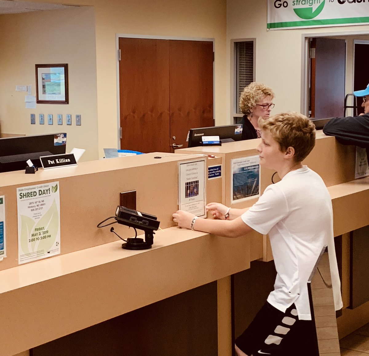 CooperMeadlock's tweet photo. 1st bank deposit today. #fatcat @realtimerbeth https://t.co/6W17PpFY7k