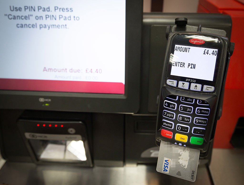 Bloomberg's <a href="/kgmelich/">Krista Gmelich</a> looks at both sides of the argument as the New York City Council considers legislating banning stores from going cashless bit.ly/2Wrxzwm