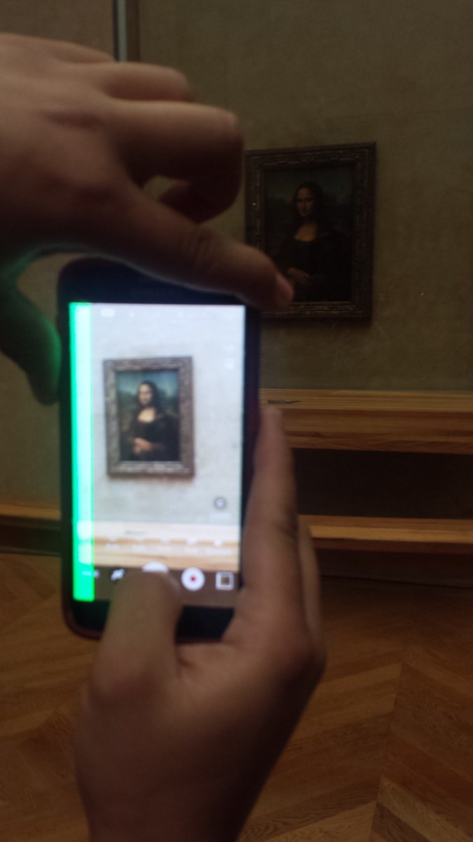 eesabroad's tweet photo. What's special about Mona Lisa? Da Vinci painted Mona Lisa in such a way that the eyes are the center of the viewer's attention and the mouth is the periphery.
.#studyabroad #EESA #eesabroad #HiddenGemOfStudyAbroad #Ukraine #travel #Europe https://t.co/geNJszq870
