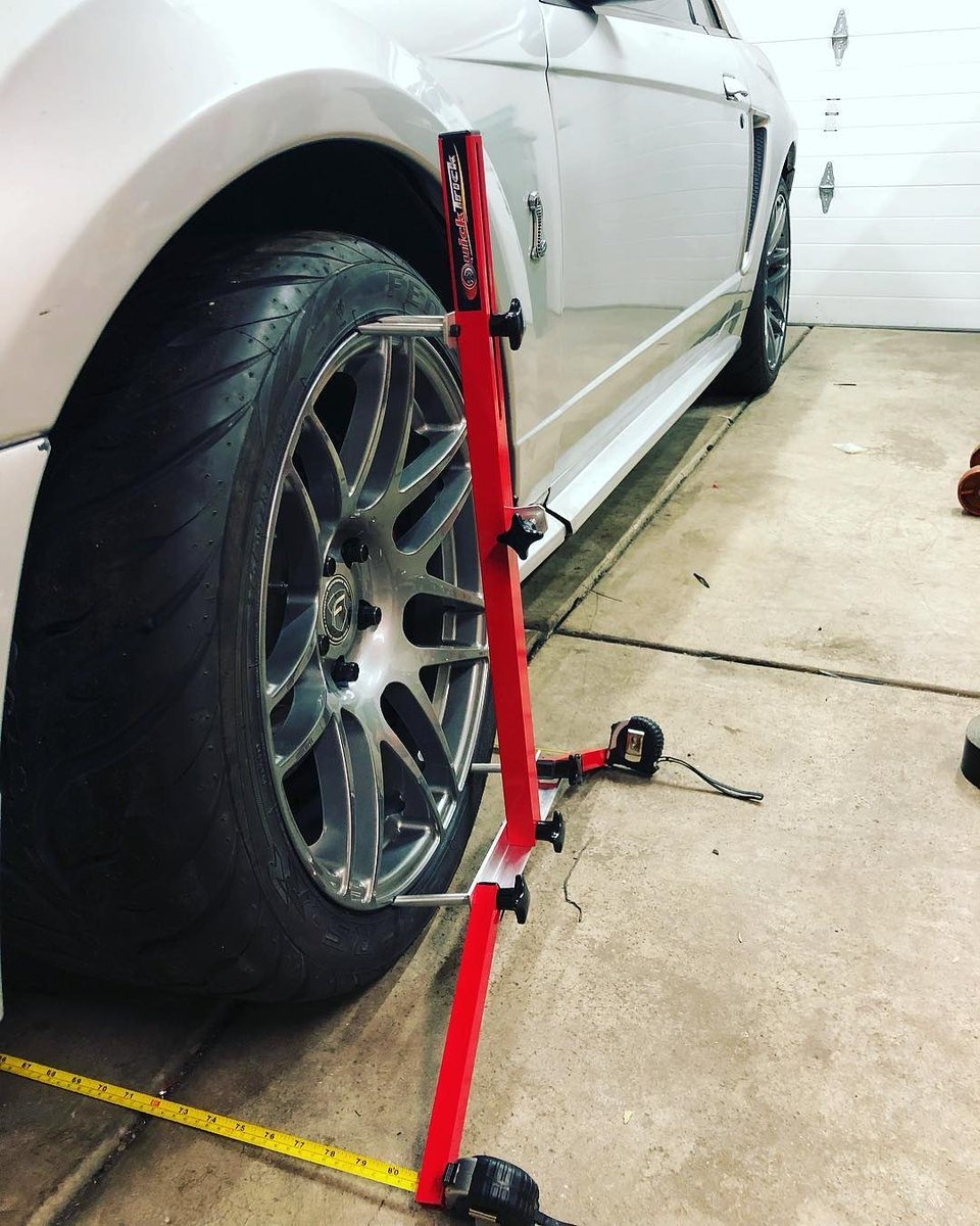 QTAlignment's tweet image. #QuickTrickTuesday
That's no issue when you have the tools to adjust and check again! Grab a steering wheel holder for free with any system or turn plates for a limited time! 
Use "qtbogo" at checkout on quicktrickalignment.com! 
Repost @shomepower -  It’s only toe’d out by 3 in"