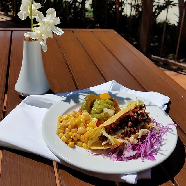 dawnthegourmand's tweet photo. #TacoTuesday even in Jamaica. 😁 Austin gal will make it happen! 😉 Are you a crispy or soft type?
.
.
.
.
.
#vacation #Caribbean #islandtime #tacos #atxfoodie #lazyvacay #beach #jamaica #travel #onelove #mexican #atxfoodblogger repping #austintx 🤘 #d… https://t.co/khrFDK5mj6 https://t.co/oYuADrOQto