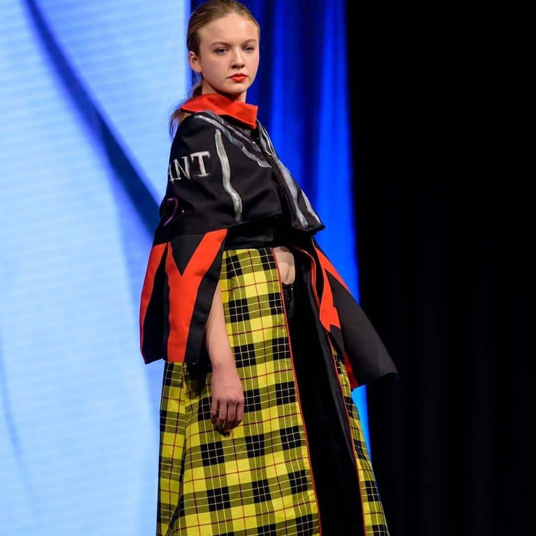 ATU_Fashion's tweet photo. Anarchy inspired super cool #cape and top with clashing #check from the talented @aimee_fashions. Beautifully shot @bowetography.ie, modelled by #kerrie.Patten @#IFIA19 #punkinspired #makingastatment #handpainted #talenteddesigner #2ndyearfashion. #lyit #lyitdesign https://t.co/jdIVNE0zzN