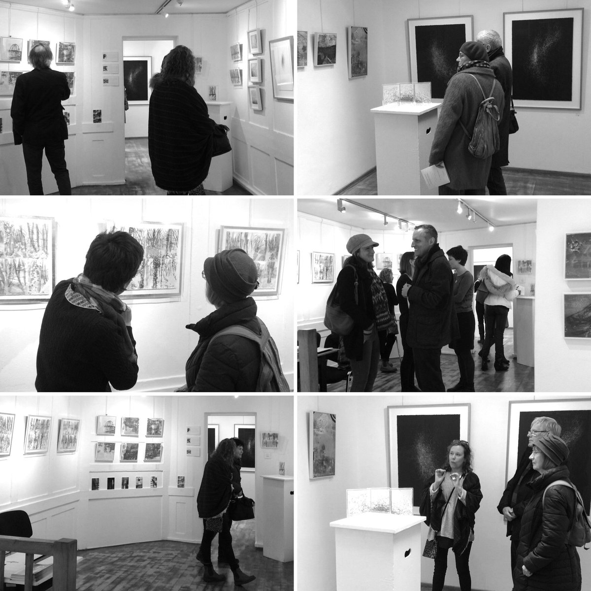 julieleachart's tweet photo. Farewell to #54TheGallery and @bowerfineartuk's first #exhibition in #London. It’s been more successful than any us imagined. Thank you to all the lovely folk who have supported our venture. We look forward to seeing you again at future events with new work to share with you. https://t.co/heUaOYoKcJ