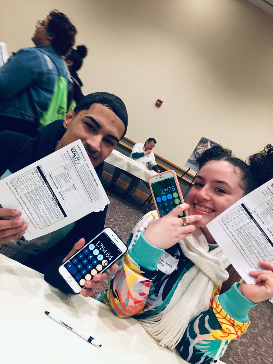 GoHeadMrsWendel's tweet photo. “I’m gonna be broke!” 😂 Students learned the cost of living from finance professionals at #realityfair #DeSales #eeacs https://t.co/RWlvQttf0l