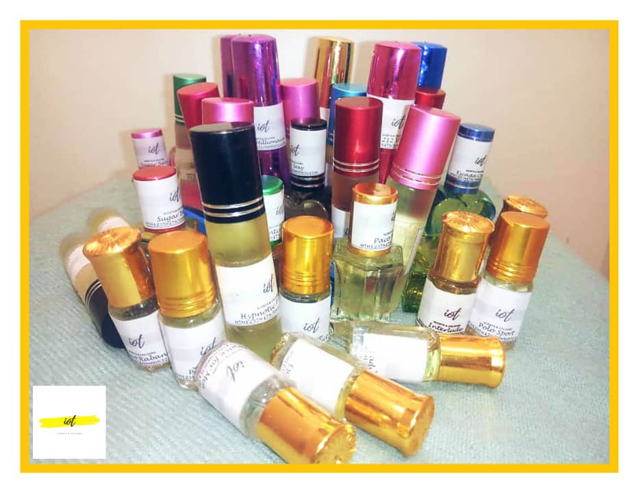 IOT_SandC's tweet photo. Hello Everyone! IOT scents and colours is officially open for business! 

Get your unisex and top notch perfume oils at very affordable prices😇

We guarantee you amazingly gooooood fragrances that would last all day!

Send a DM for more info

Kindly RT 🙏 https://t.co/KRXULQqfWI