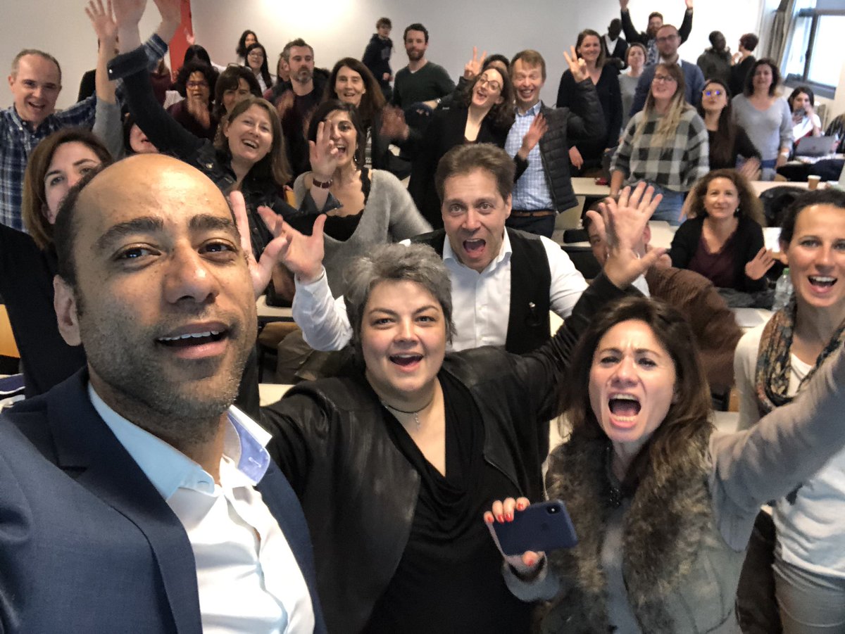 medhi's tweet photo. Un grand merci pour votre accueil et aussi pour tous vos messages et vos questions #VeryInternetPeople #MBAMCI @mbamci #SocialRoom & #SocialListening c'est 🔝et ça fait chaud au cœur ❤️ cc @chathevenot https://t.co/ZZFmuTLIFR