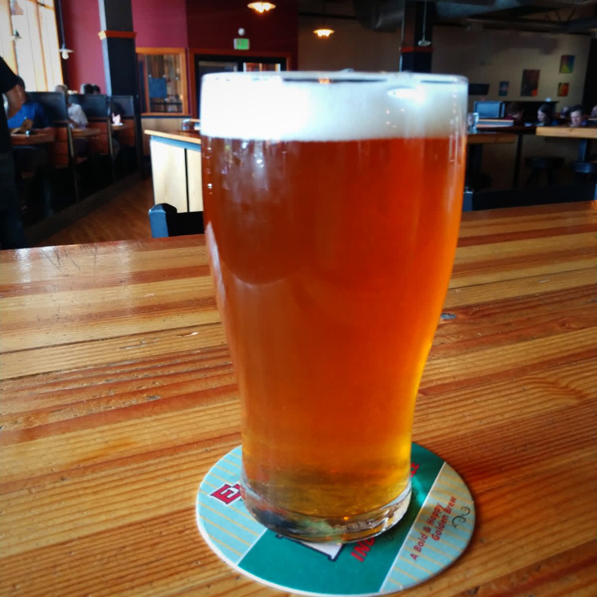elliottbaybeer's tweet photo. On tap now in LCW, and headed to the other pubs this week. Hoppy Little Accidents a delicious IPA with lemon and grapefruit citrus notes that combine to make the perfect beer to drink in the sunshine. #springipa #citrusbeer #ebbc https://t.co/SzkP9Ey2QF