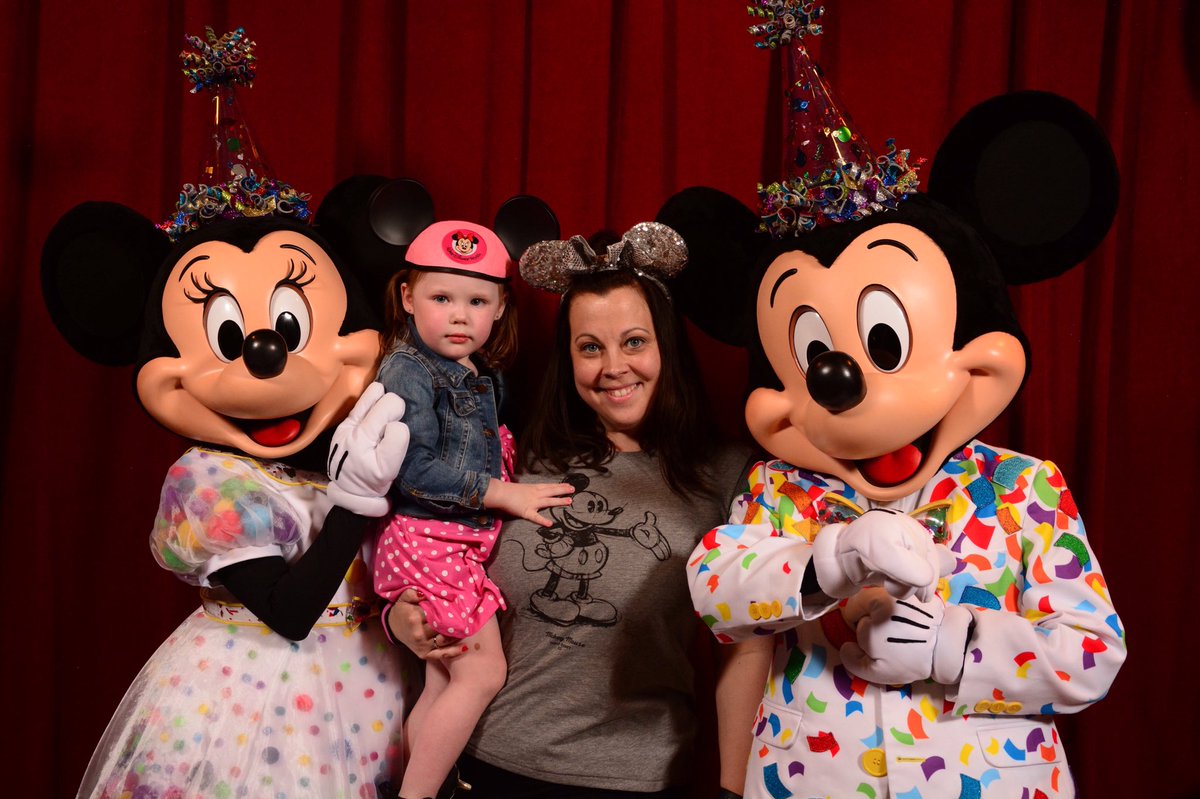 Our girls only Disney trip was a success! 💗💗💗 #disneyworld #springbreak #girlstrip