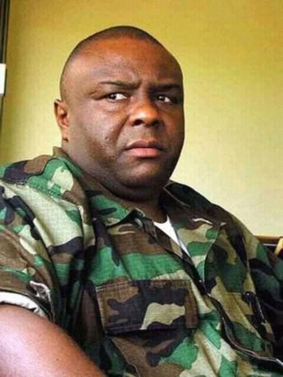 Bibishe6's tweet photo. @AndyBemba Cher @AndyBemba, la prochaine fois, cherchez bien quoi écrire. La plaie est encore non cicatrisée chez les congolais par les atrocités commises par votre frère. Merci https://t.co/9HA7qIghVU