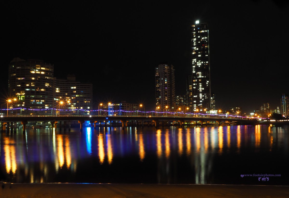 footsiephotos's tweet photo. Main Beach, Gold Coast. 
@Queensland, 
#VisitQueensland, #Australia #goldcoast #mainbeach #photography #beach #stornmhour #disabledphotographer #discoverqld #queensland #nofilter #myseqld #nightphotography #olympus #abcopen #aussiephotos #thephotohour https://t.co/jadQujmsMi https://t.co/yg5Jb7fHzG