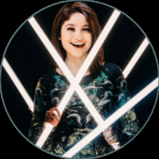labanda_dekarol's tweet photo. #NuevaFotoDePerfil https://t.co/NTBEPip3P5