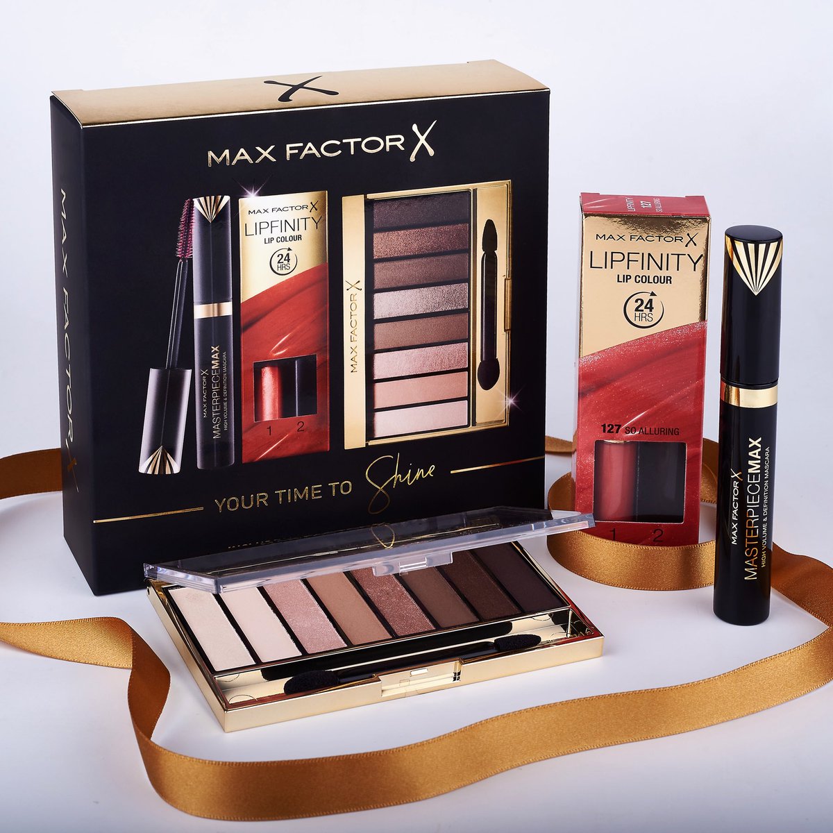 Whether you’re shopping for your mum, step-mum, mentor or glam-ma, treat them to a present they’re guaranteed to love 💕 Our most iconic products are now available in this dreamy giftset for Mother’s day, at @bootsuk now 🙌 #YourTimeToShine #MothersDay #MaxFactor