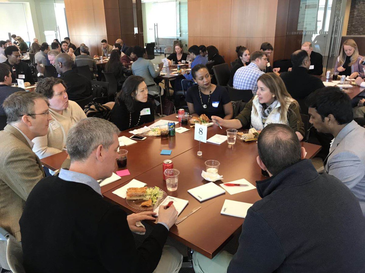 InTeahouse's tweet image. Our VP of Global Business Dev, @AngelaMah at @TCNupdate's Fast Track Mentor Lunch! Such a great way to spend the afternoon.