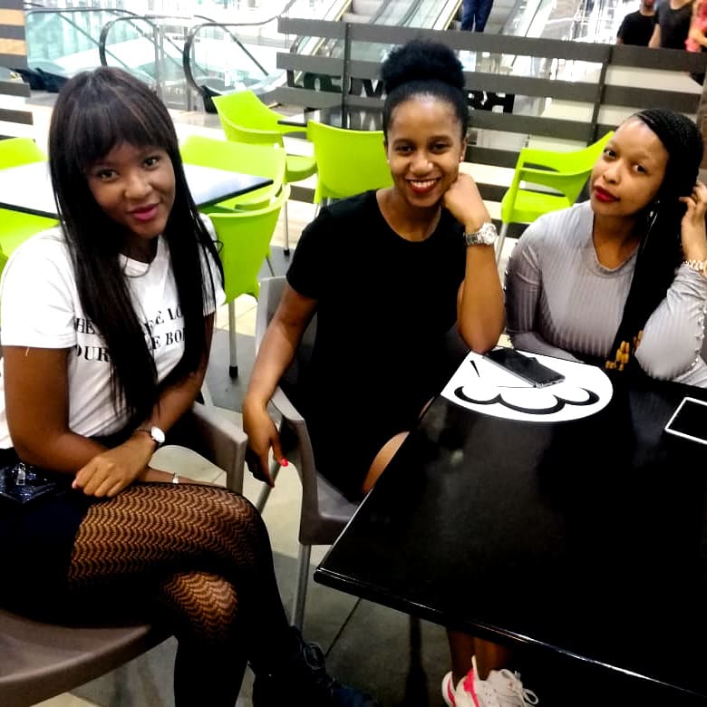 Mpho_Popo_Mash's tweet photo. #PLKFF19AW team work the way we do it.
Its the IncHub way
#inside #polokwane #fashion #coworking #digitalmedia #DigitalMarketing #influencer #limpopo #brands #plkff https://t.co/LSSmQa8YRZ