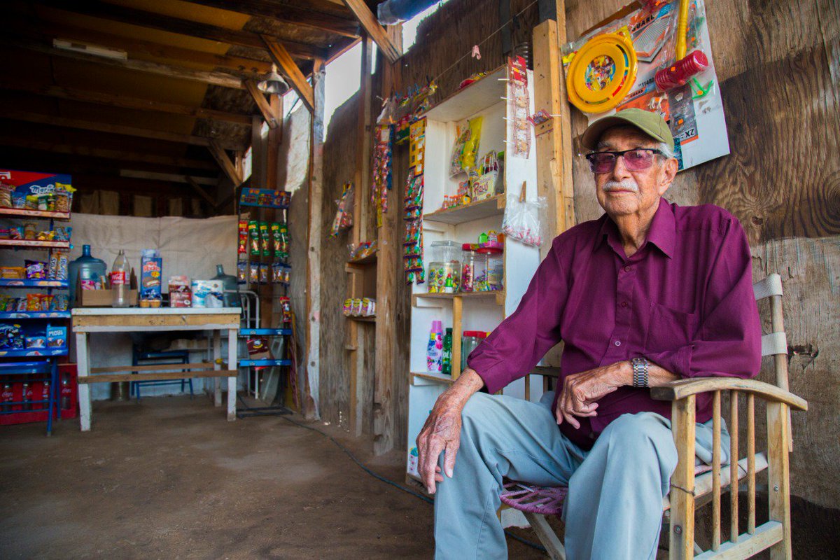 MeyerFalcon's tweet photo. Un reflejo de desigualdad, es la realidad que existe de un lado y el otro de la frontera: cifras oficiales, indican que el ingreso promedio de una familia en Arizona, es casi tres veces superior al de una familia que vive del lado mexicano.
#SanLuisRíoColoradoLate
#MiMéxicolate https://t.co/67YB59ilGF
