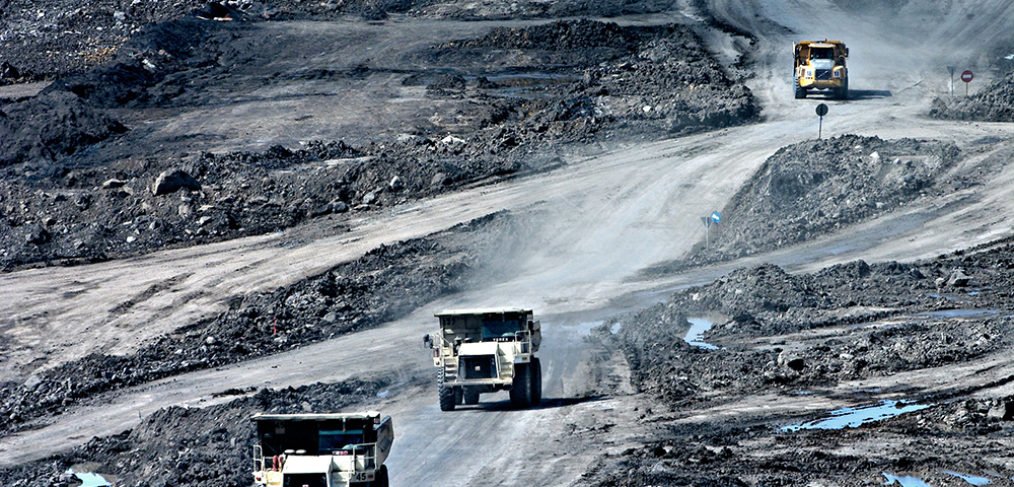 relay_power's tweet photo. #Coal is struggling to keep up with the explosive growth of #cleanenergy and the cheap price of natural gas, even with the federal efforts to prop it up.
https://t.co/otJsT2vH0v
#energy #relaypower #coal #fossilfuel #renewable #sustainability #greennewdeal #solar #communitysolar https://t.co/szaWnrwIgV
